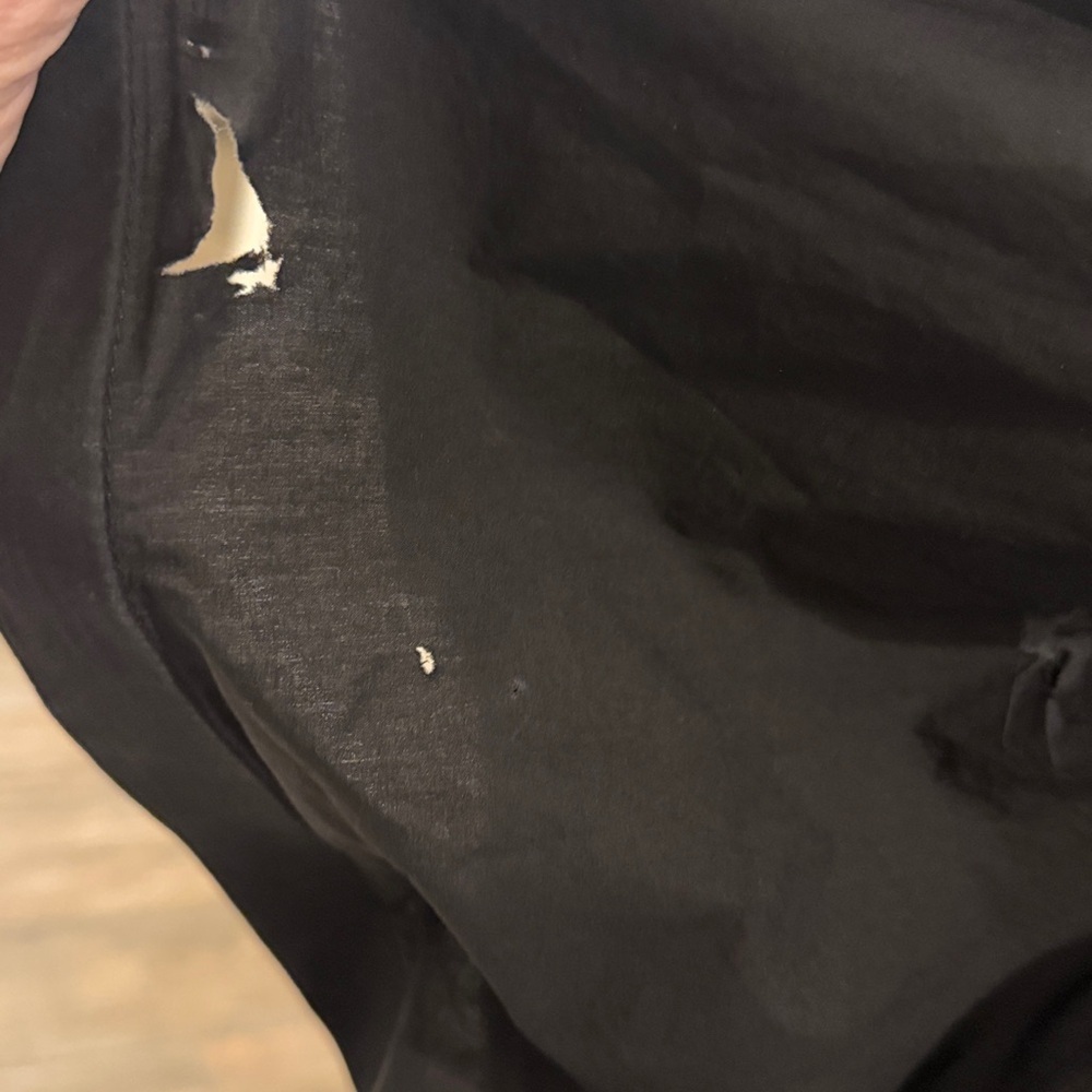 Gracia Black Dress with Flutter Sleeves - Picture 6 of 11